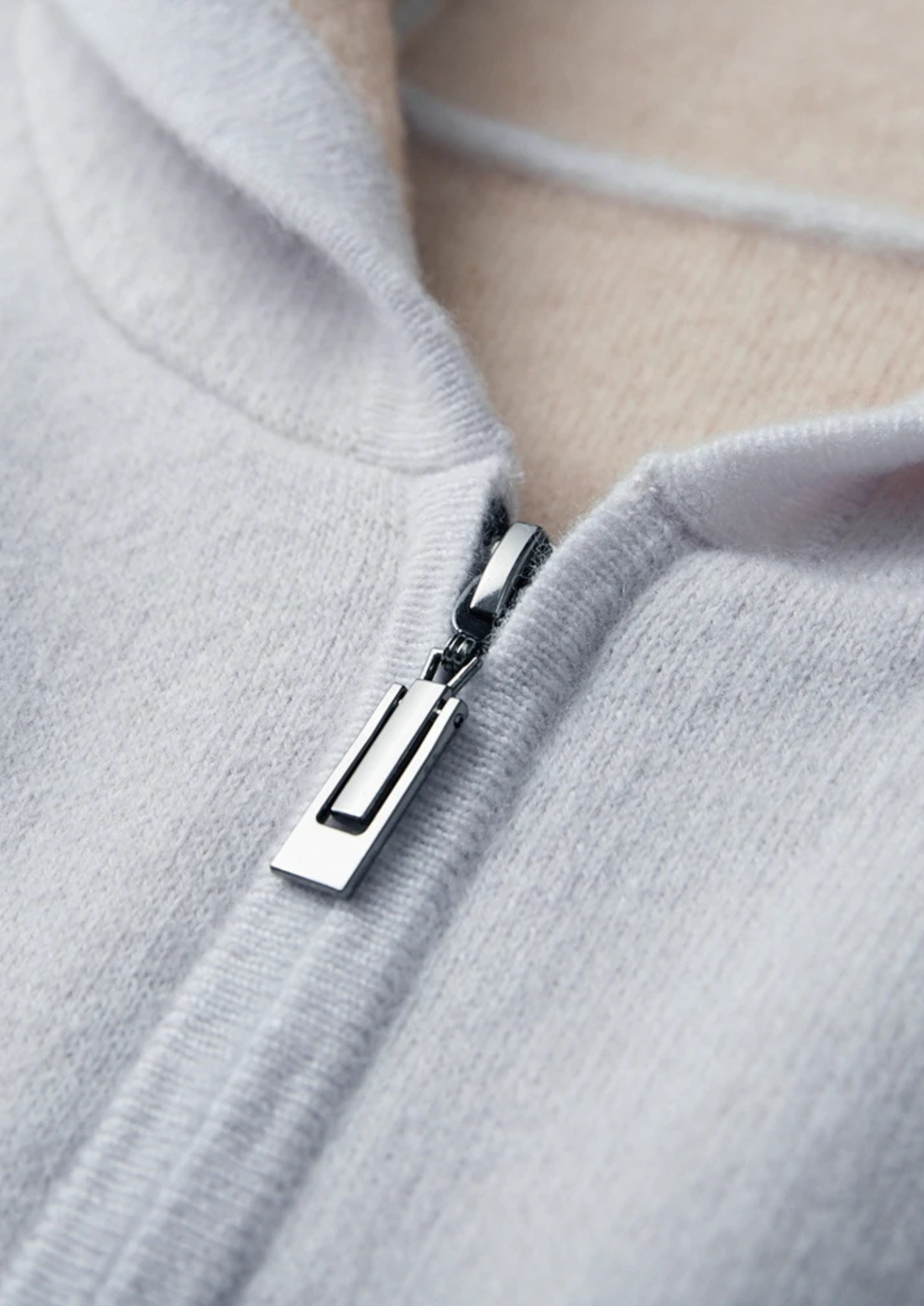 KASCHMIR ZWEIFARBIGE ZIPPER-KAPUZENJACKE