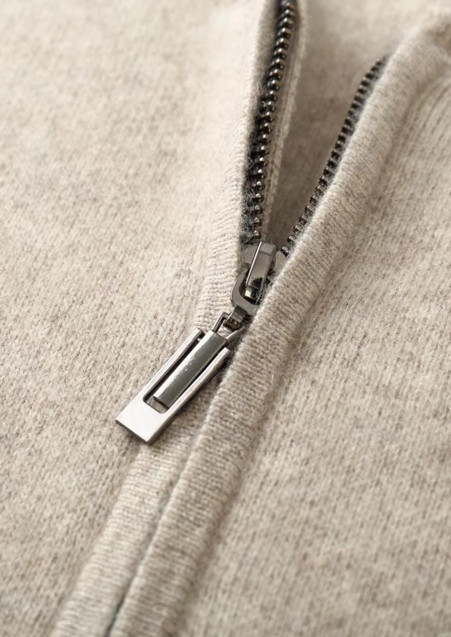 SERENNO Woll V-Ausschnitt Cardigan